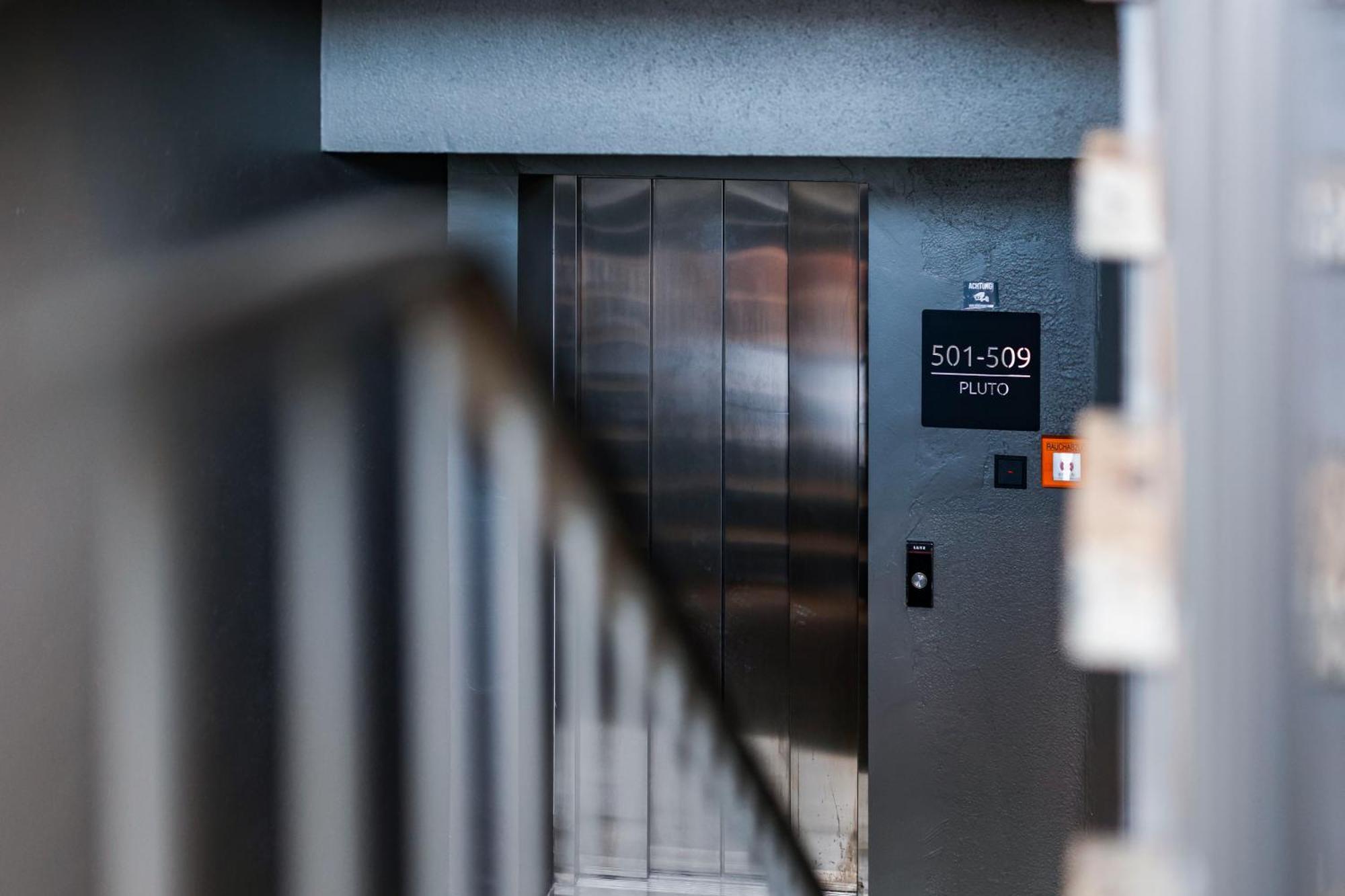 Sleephotels Cosmos Hamburk Exteriér fotografie